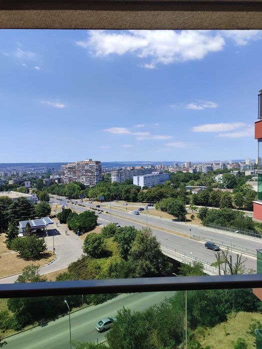 Дава се под наем Двустаен апартамент в Варна, Терапевтична болница - 60 кв.м за 561 € - Снимка #2