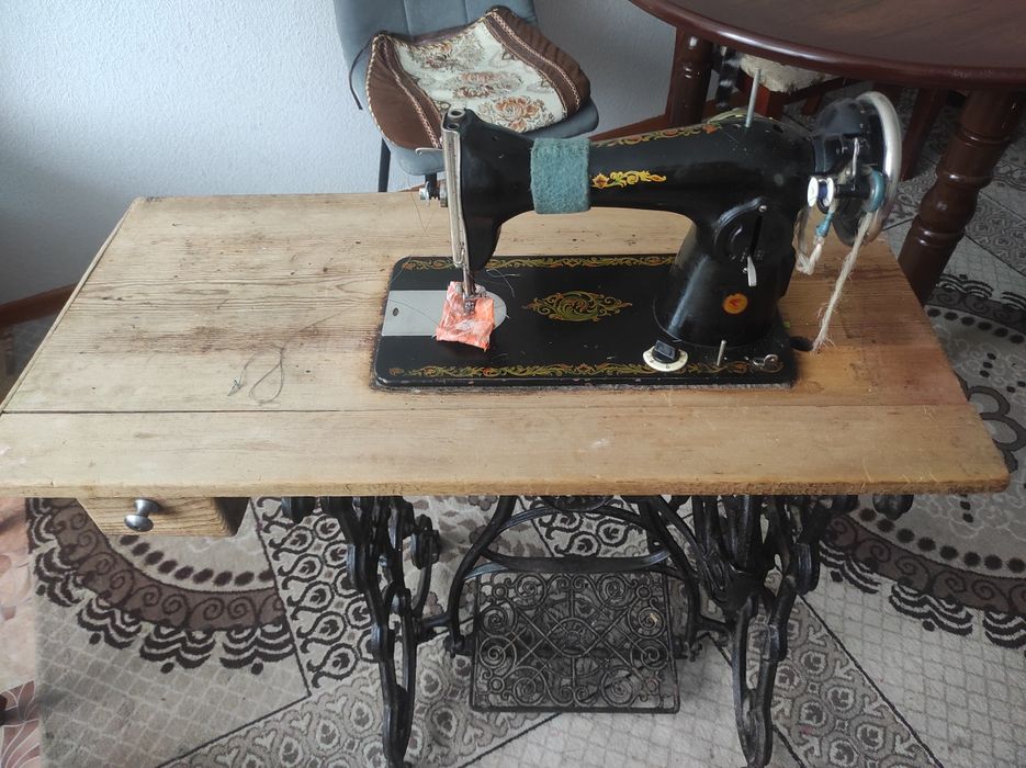 Швейная машина Подольск