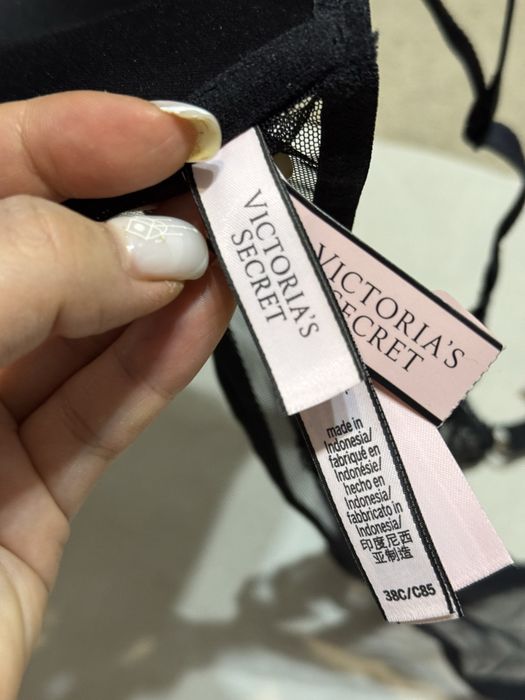Нижнее бельё бюстгалтер Victoria secret