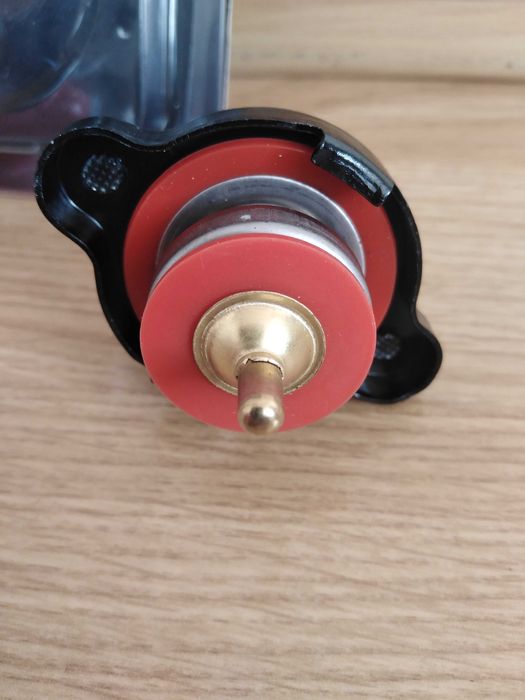 Капачка с термометър за мотор Ямаха, Хонда, Сузуки, Хусварна.