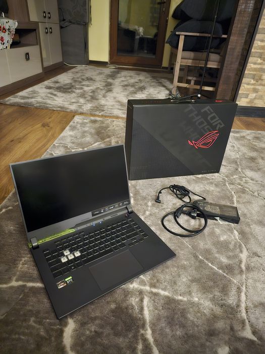 • Laptop Gaming Asus Rog G513 | Ryzen 7 6800H 4.7GHz | RTX 3050 | SSD