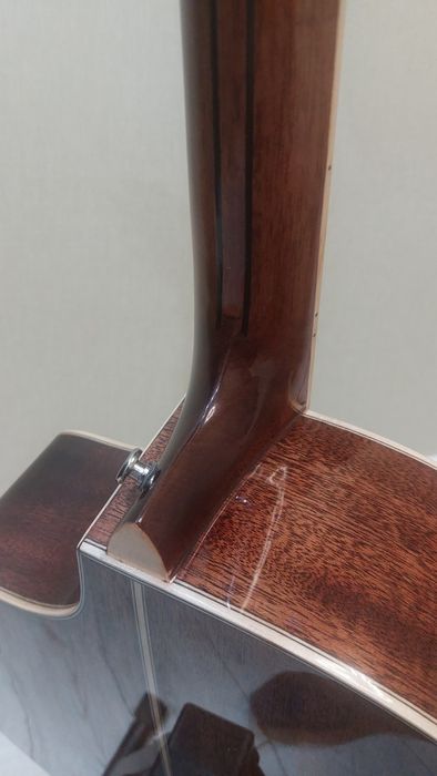 Электро акустическая гитара CRAFTER