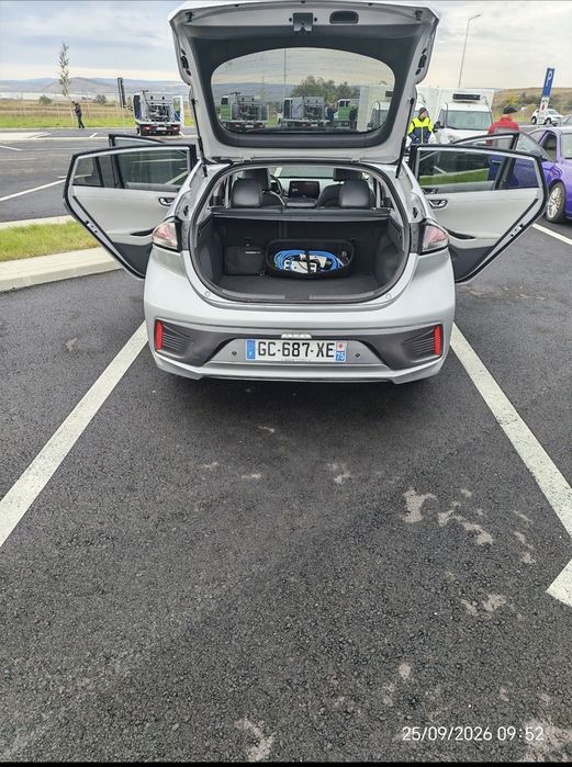 Hyundai Ioniq Plug-In Hybrid Exclusive 11/2021 | Nivel de echipare Top-Exclusive | Consum 1.1l/100km | 81.600 km