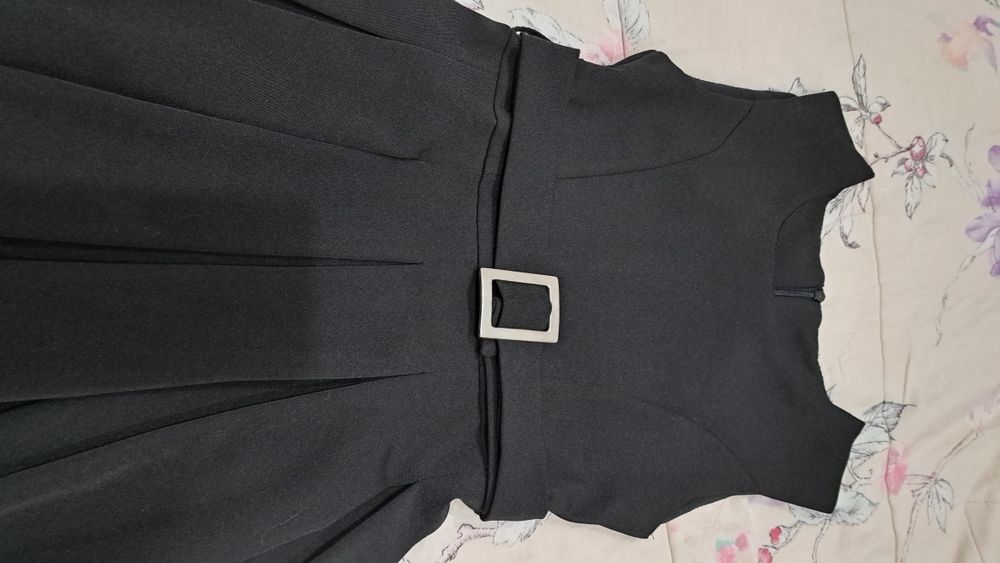 Детское платье/сарафан  на девочку лет 7-9