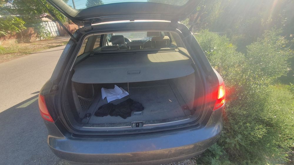 Audi A4 Avant 2.0 TDI 140 CP | 2007 | Manuală | Climatronic