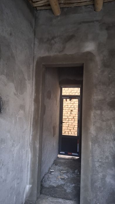 Хасанбой Абдурахмонда срочни 4 сотихли ховли сотилади