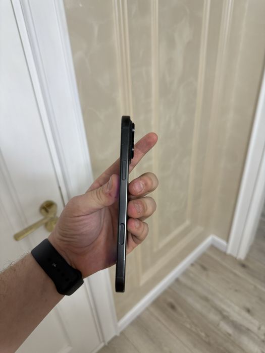 Iphone 16 pro max 256gb yomkost 94%