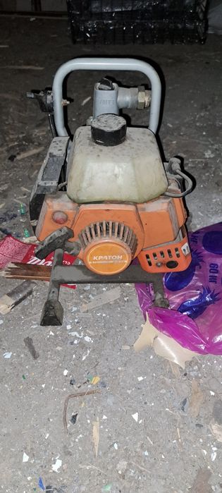 Мотопомпа Кратон