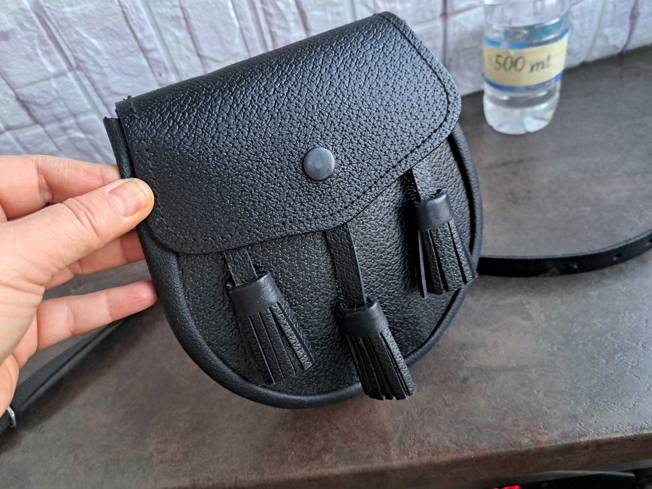 дамска чанта за кръста,малка черна кожена чантичка-Нова естествена кож