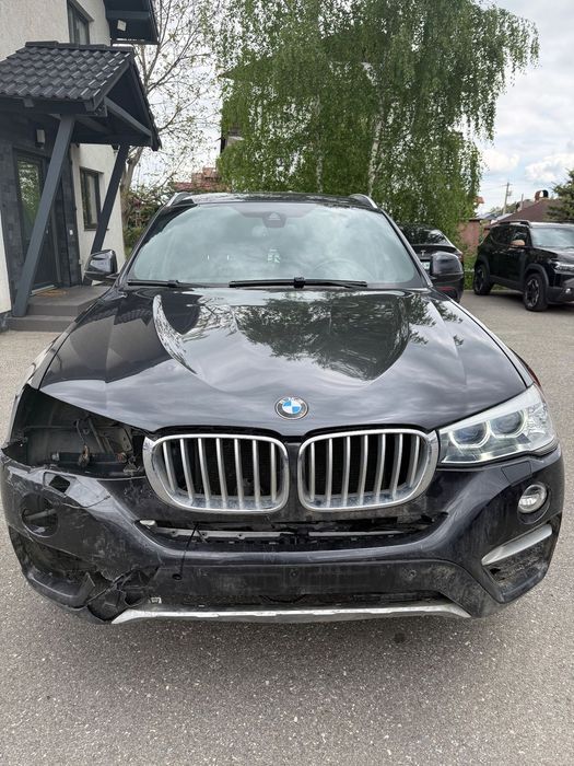 BMW X4 Avariat Necesar far dreapata si bara fata