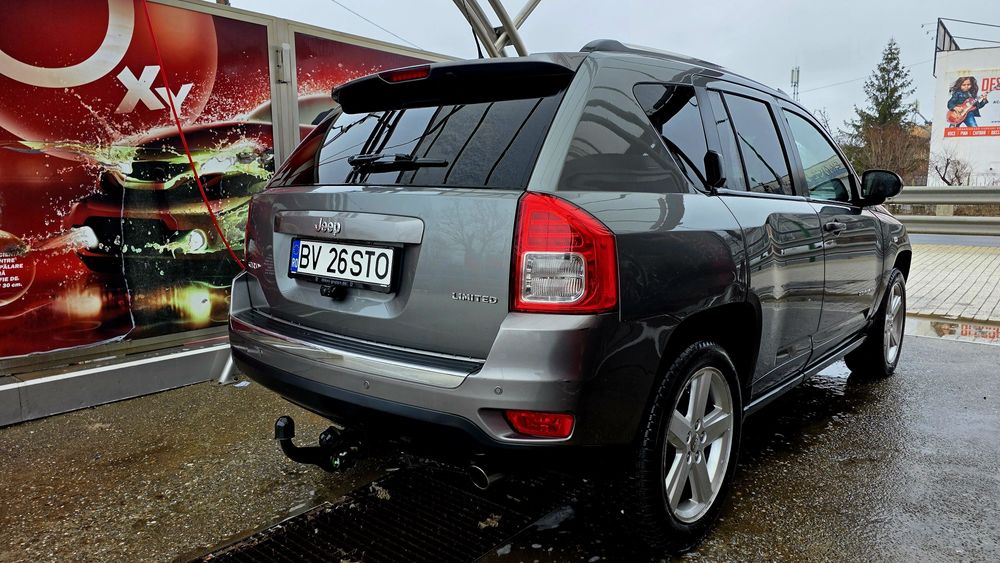 Variante  / Vând Jeep compass - 2011 - euro 5 - acte valabile - suv