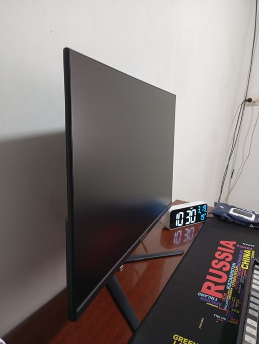 Монитор Premiere 24