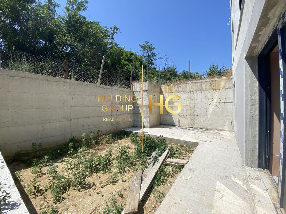 2-стаен в Варна-Владиславово площ 108  кв.м