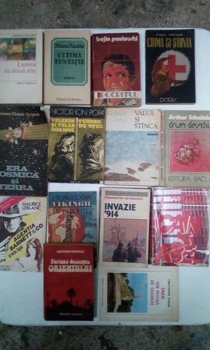 Manuale scolare si carti