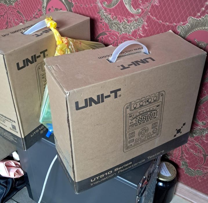 Продам Мегаомметр UNI-T UT511