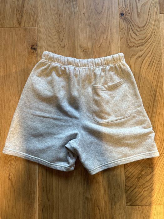 Essentilas shorts/къси панталони