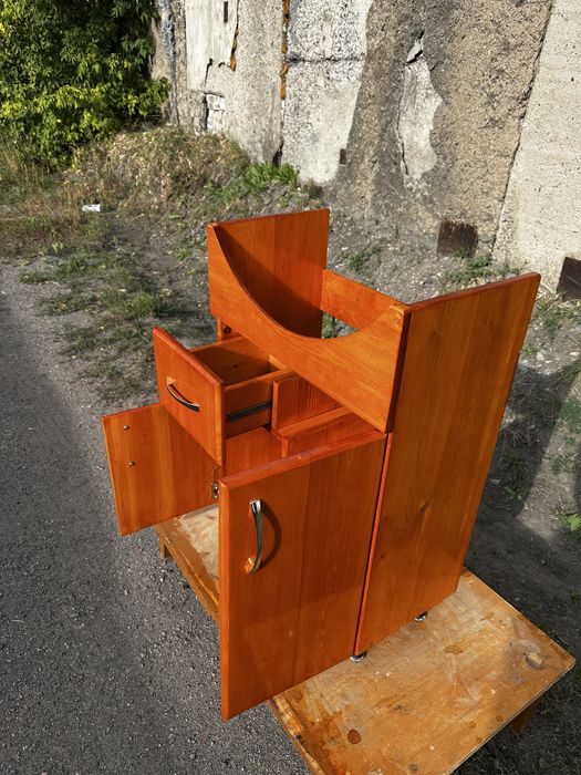 Продам тумбу под раковину