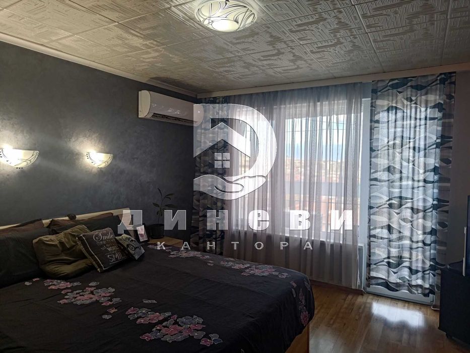 Продава се Четиристаен апартамент в Стара Загора, Център - 91 кв.м за 1208 €/кв.м - Снимка #3