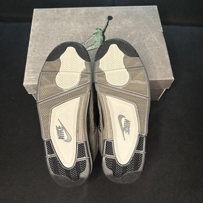 Air Jordan 4 Retro "Cave Stone"
