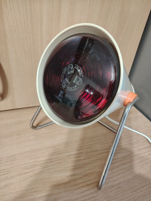 Инфрачервена лампа за нагревки Philips 150w