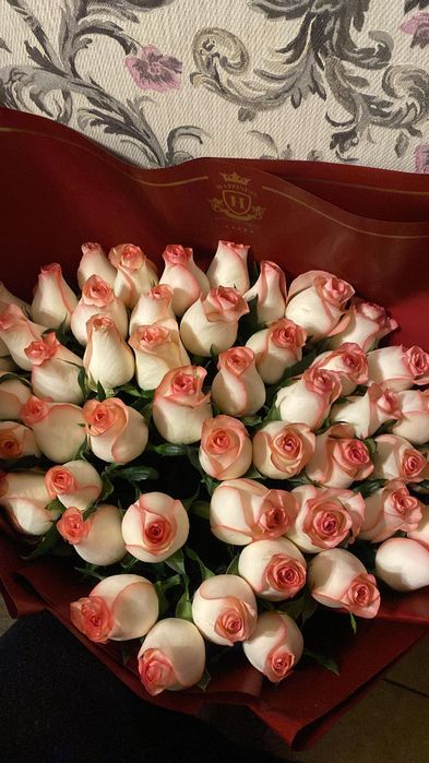 Цветы букеты свежый