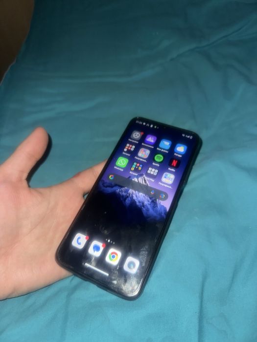 Realme c63 б/у еш жері ауыспаған