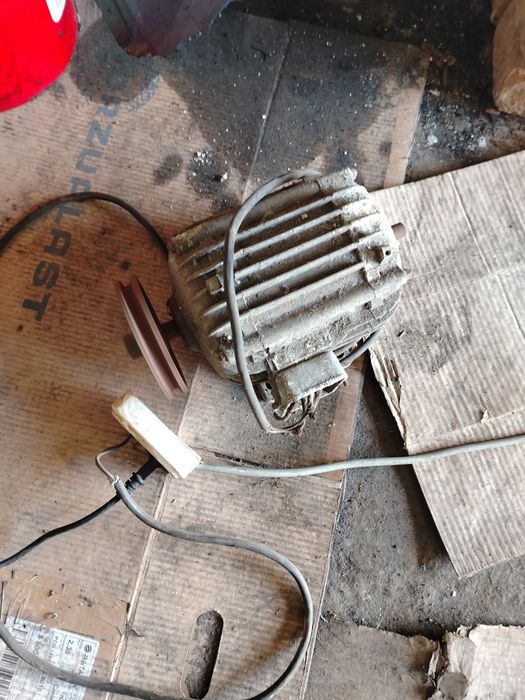 Электро двигатель асинхронный