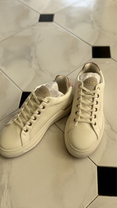 Спортни обувки MALLET LONDON