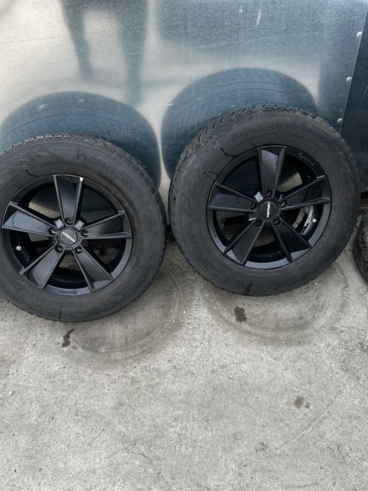 Джанти с гуми 5х114.3 16цола