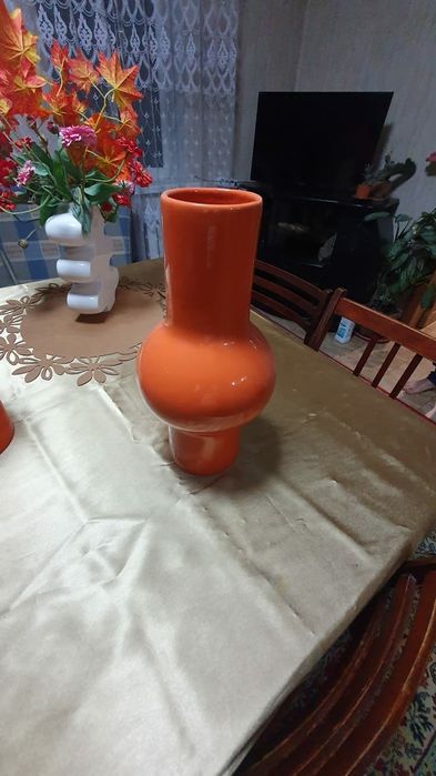 Срочно продам вазы