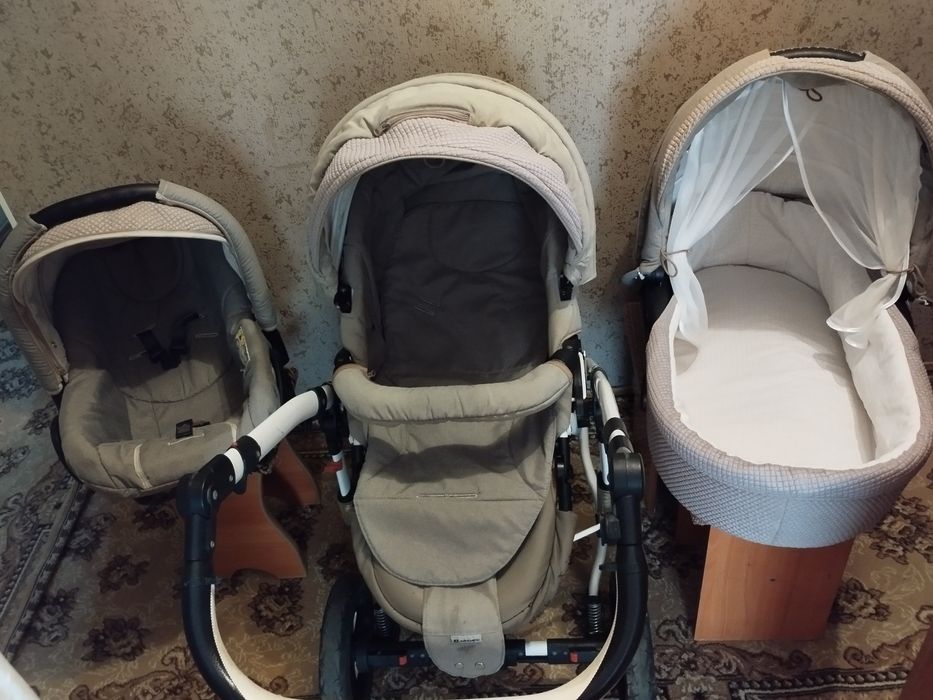 Коляска Адамекс 3 в 1.