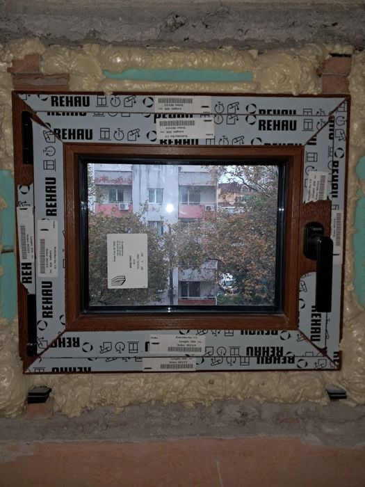 PVC дограма Rehau