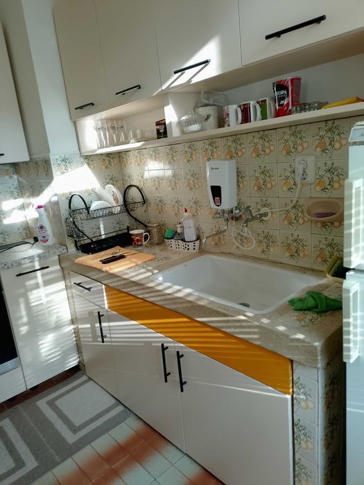 Дава се под наем Тристаен апартамент в Стара Загора, Център - 76 кв.м за 357 € - Снимка #7