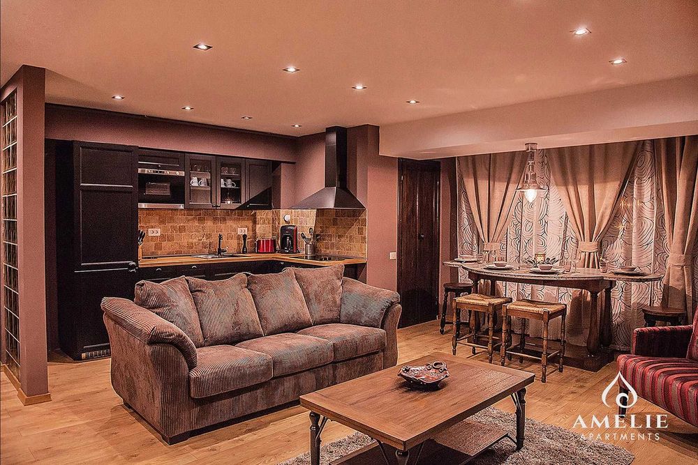 Inchiriere 2 camere Mamaia Centru, renovat/terasa/parcare/min.12 luni