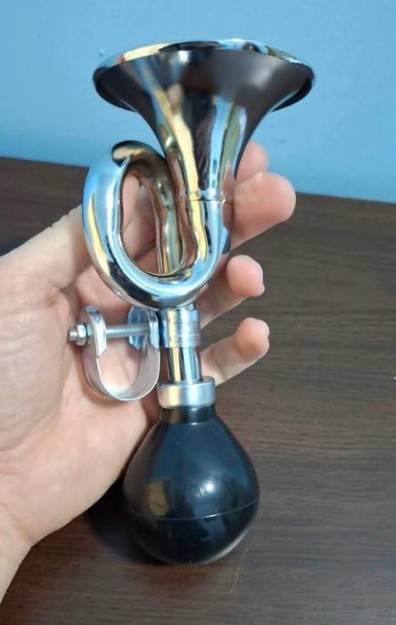 Тромба свири отлично