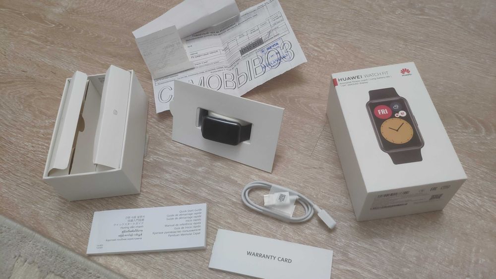 Смарт часы Huawei Watch Fit