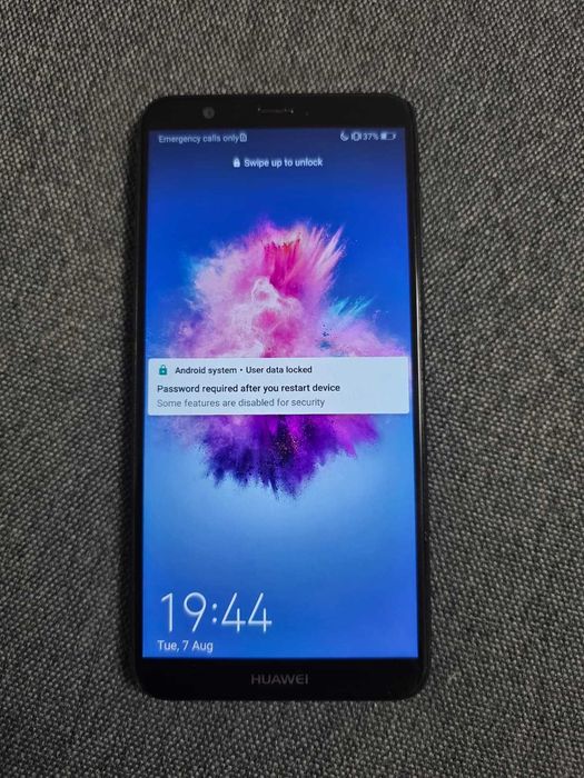 Huawei P Smart pentru piese, display bun