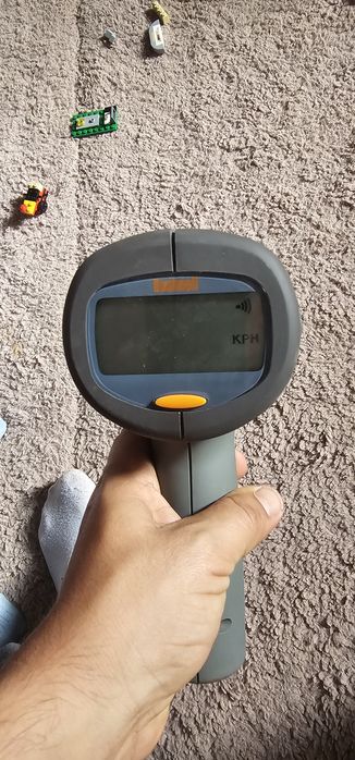 Radar multifunctional bushnell