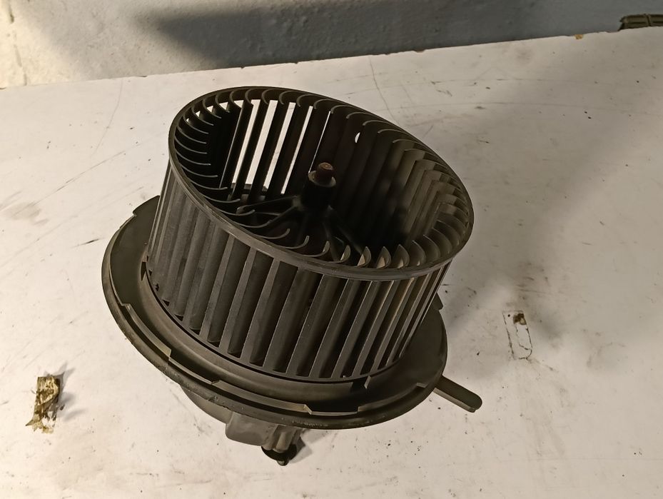 Вентилатор парно VW Golf 5 – 1K1819015A