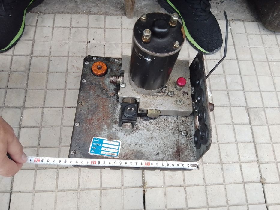 Хидравлична станция 12 V