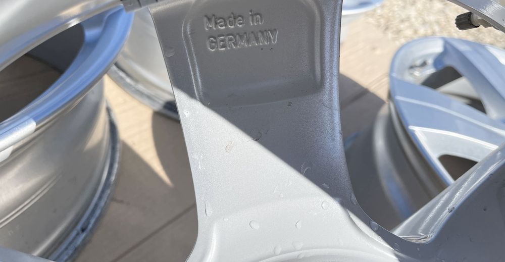 Jante Mercedes 17 C Klasse W206 in 2 dimensiuni FACTURA senzori