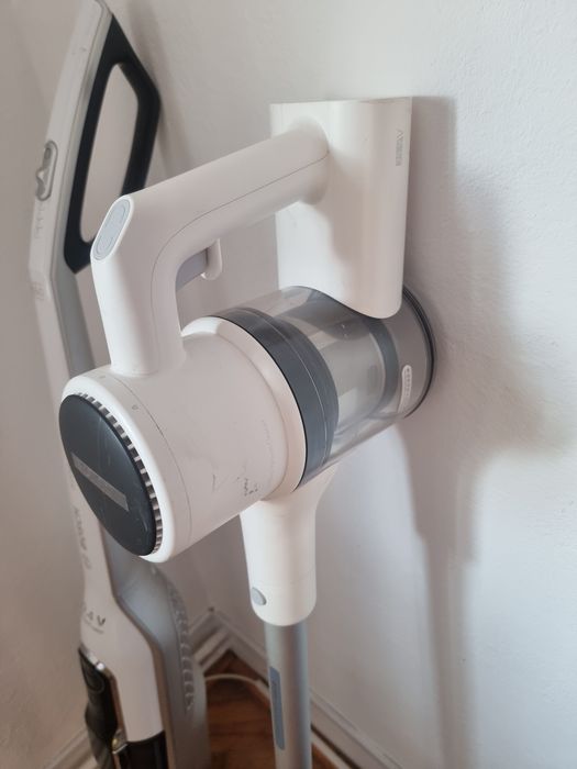 Aspirator vertical fara fir Bosch