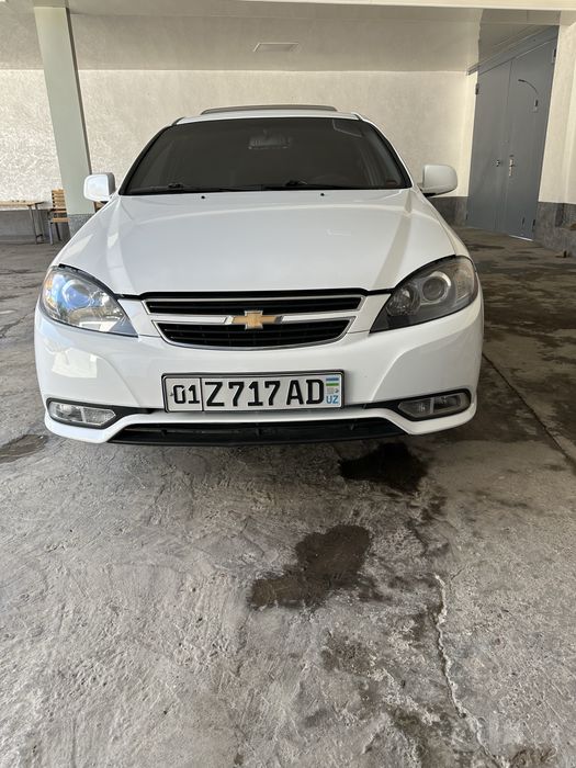 Gentra 3 pozitsiya avtomad yili 2021 prabeg 116ming km yurgan.rangi oq