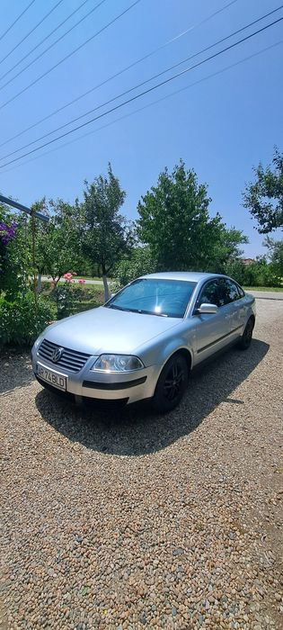 VOLKSWAGEN Passat 2002 — imagine 1