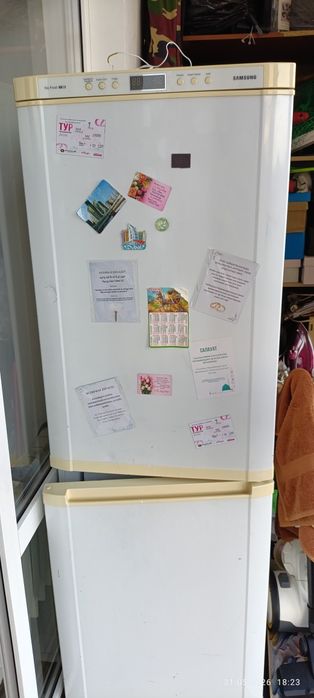 Продам холодильник