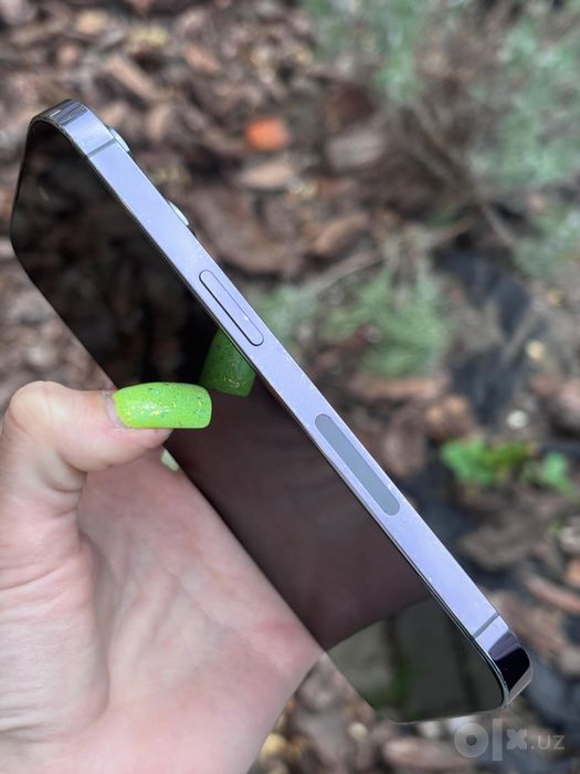 iPhone 14 Pro Purple