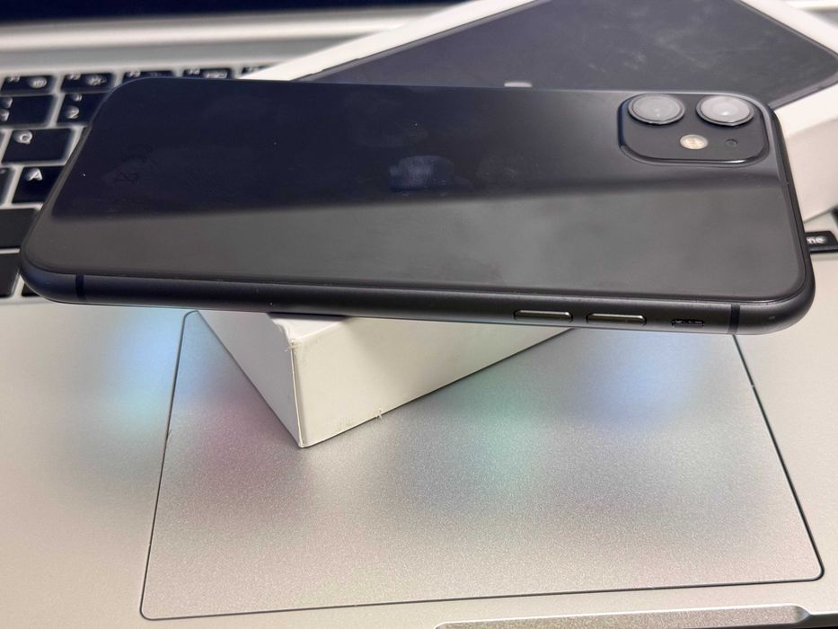 iPhone 11, Black, 64Gb |Acceptam Schimburi| Cod - G652 |