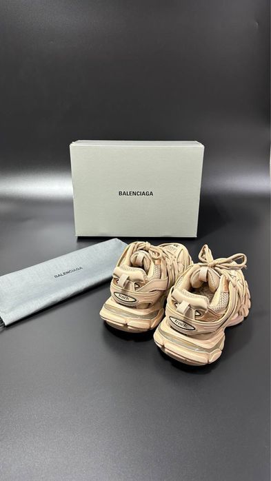 Balenciaga Track - Бежов
