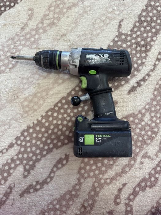 Аклуматорен ударен четирискоростен винтоверт Fastool