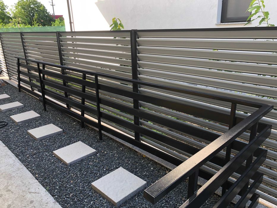 vand balustrade din metal vopsite in camp electrostatic